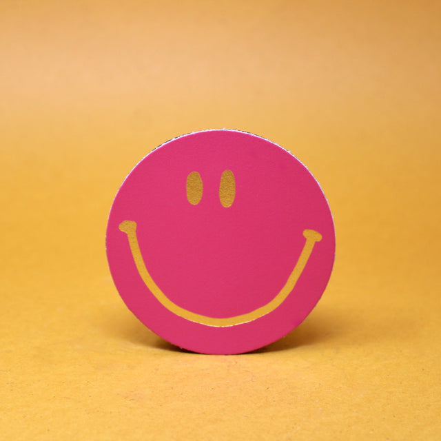 Happy Magnet